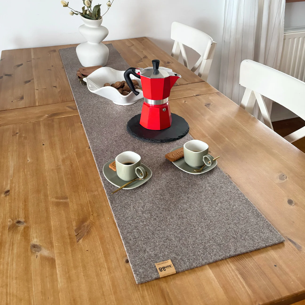 Maxx Factory - Tischläufer BISKOP 4mm rPET - aus up, recycling Filz - salbei - Größe 100x30 cm