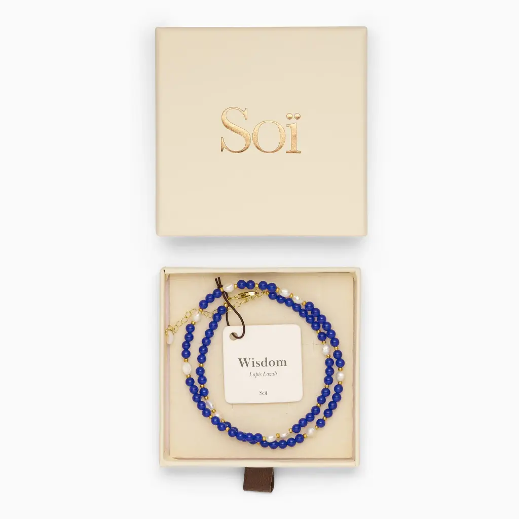 Soï Copenhagen - Halskette Ellie Lapis Lazuli Pearl Necklace - Wisdom