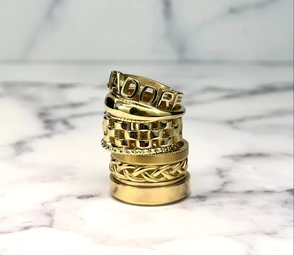 Charmins - R1377 - Ring