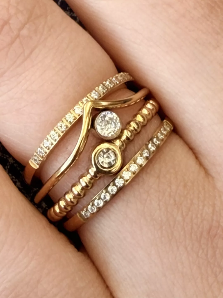 Charmins - R1413 - Ring