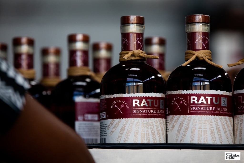RATU Signature Rumliqueur, 700 ML, 35%