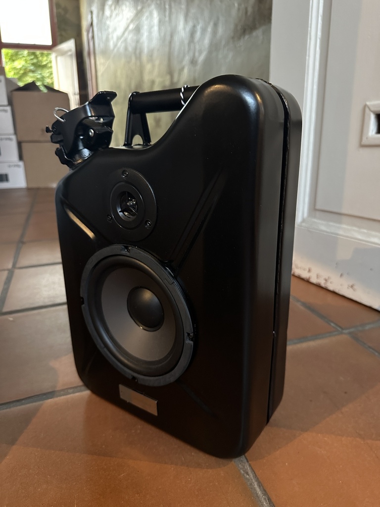 Flipz - Petrol Sound Jerrycan black S mono Nr. 50