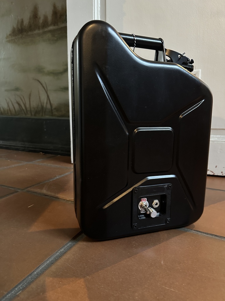 Flipz - Petrol Sound Jerrycan black S mono Nr. 50
