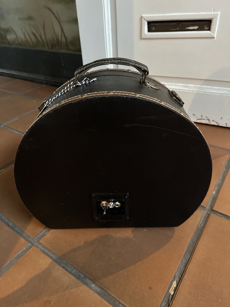 Flipz - Vintage Koffer Theatre original black mono Nr. 15