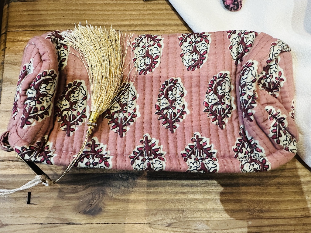 Bootstock Etui Antic rose pink