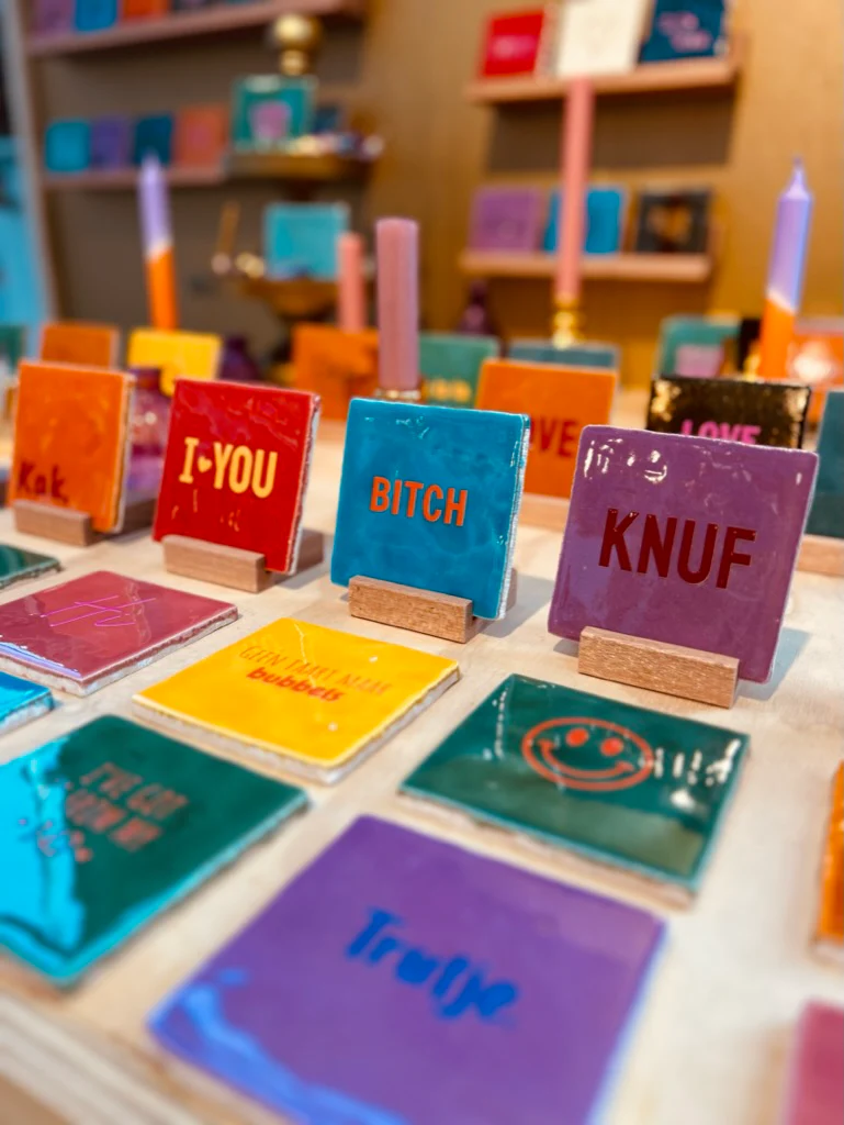 Yett Tiles - Fliese/Untersetzer Holzdisplay klein für 1 Fliese (ohne Fliese)