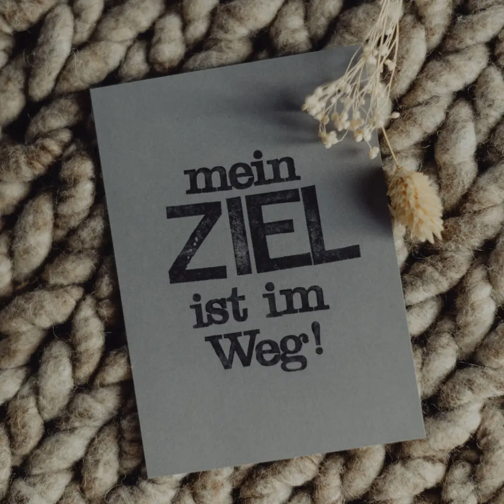 Saja - Gestempelte Postkarte - Ziel im Weg