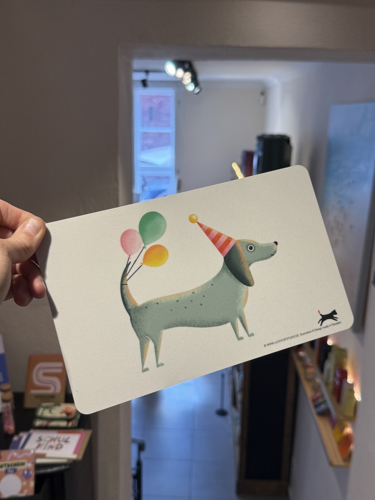 Luckycatstudio - Melaminbrettchen - Partydackel