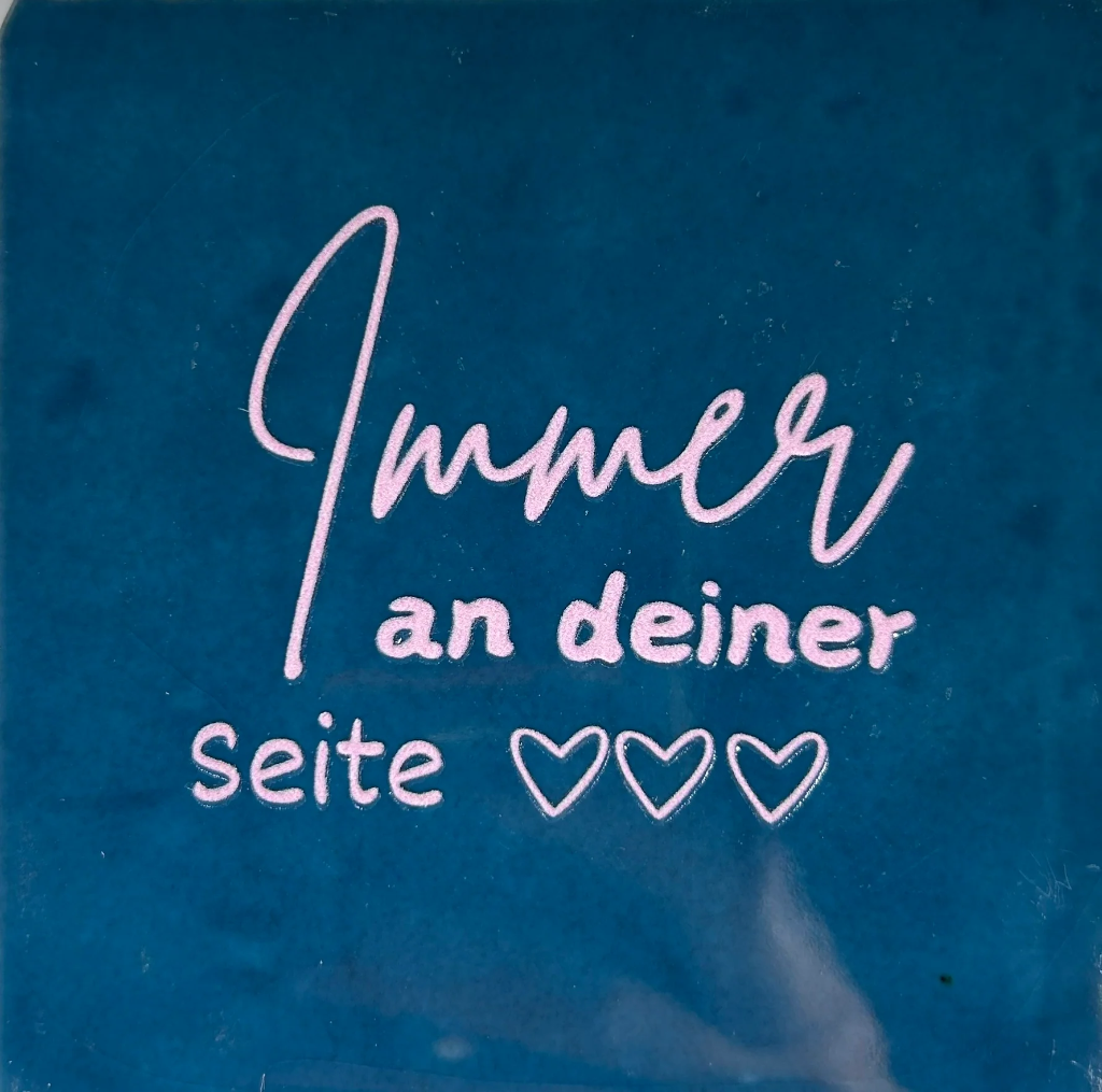Yett Tiles - Fliese/Untersetzer - Immer an deiner Seite - dunkelblau/babyrosa