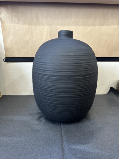 [288732040826] Vase Kimo Zement 30,5x30,5x40cm schwarz