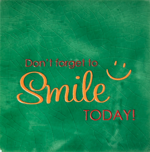 [04.10.25847] Yett Tiles - Fliese/Untersetzer Don’t forget to smile grün/orange/rot