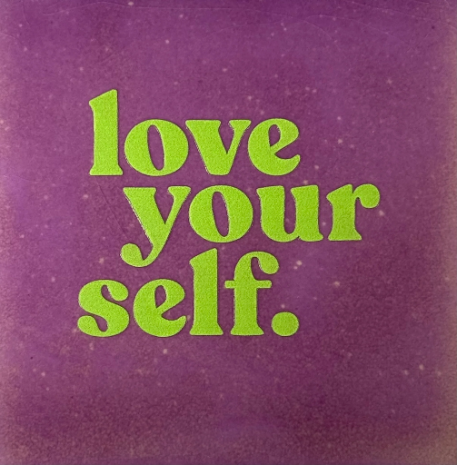 [12.10.26511] Yett Tiles - Fliese/Untersetzer Love yourself lila/lime