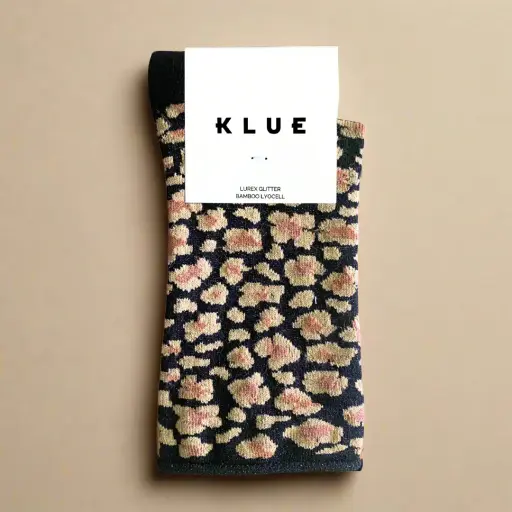 [KLWMNLSCKLEOAMB] Klue - Glitter Lurex socks | Leopard amber | eco-friendly lyocell