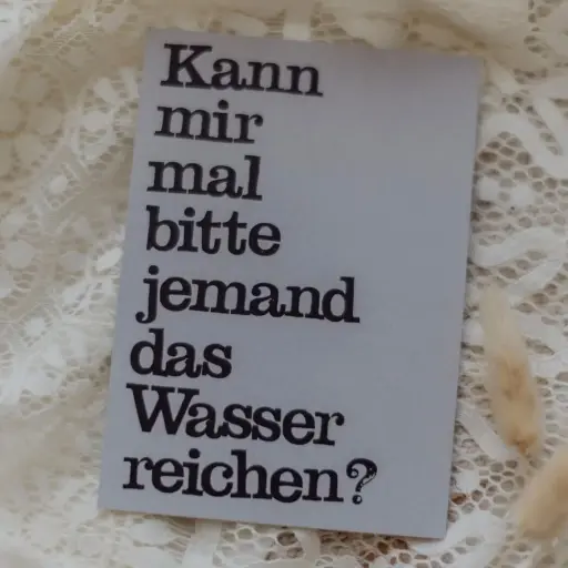 [PK030] Saja - Gestempelte Postkarte - Wasser reichen