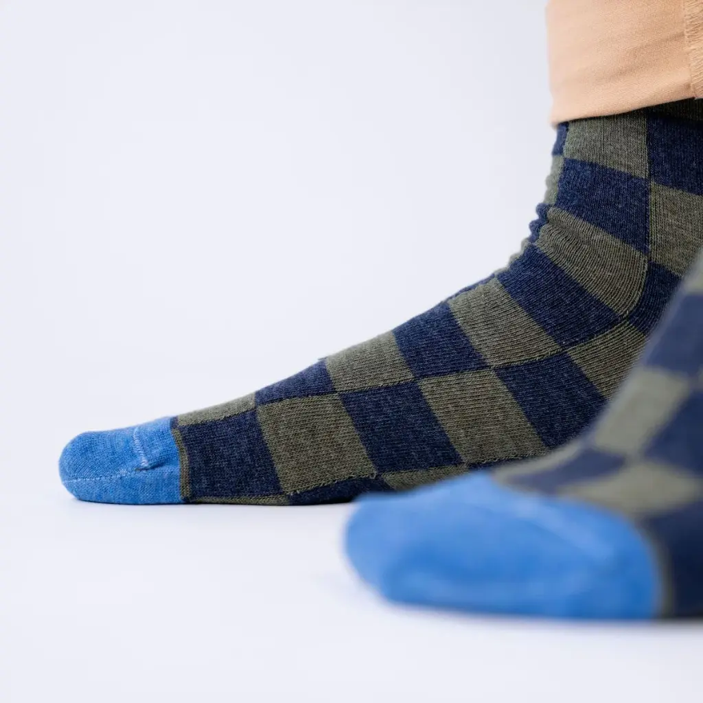 Billybelt - Baumwollsocken kariert - khaki, blue, orange