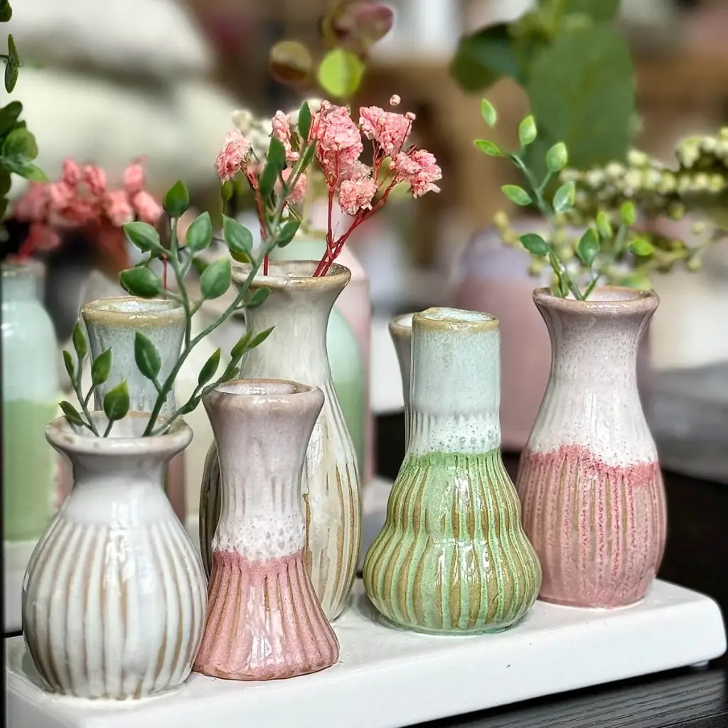 Mea Living - 7 Väschen geriffelt auf Tablett aus Keramik - multicolour