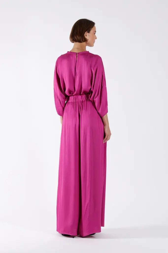 Julia June - LIZZY (1)