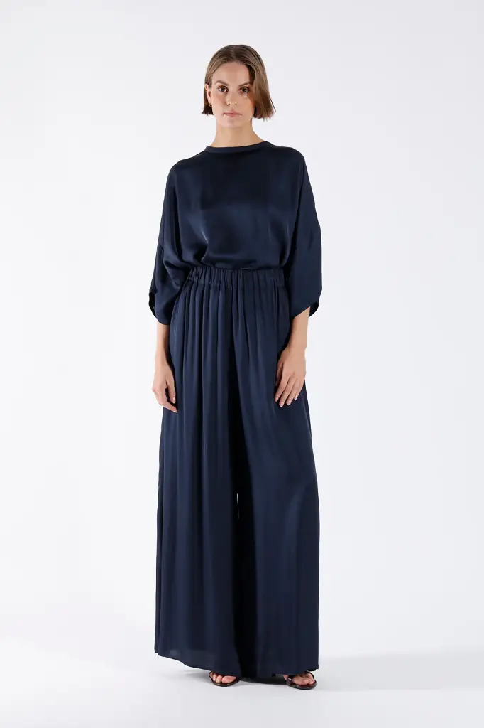 Julia June - LIZZY (2)