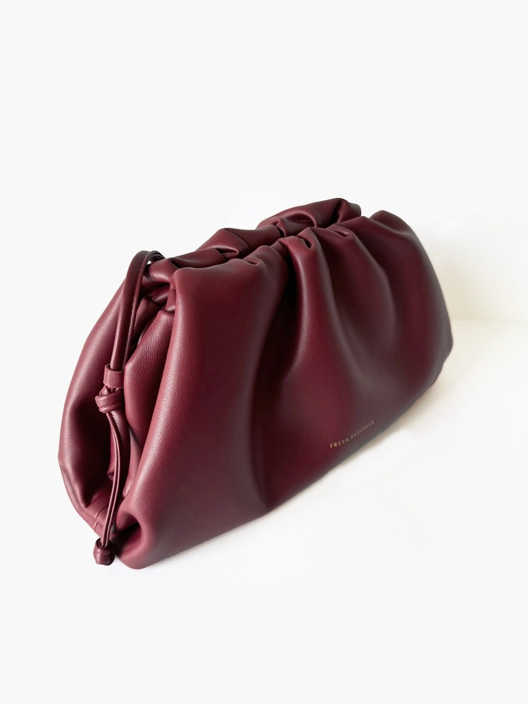Freya Estephan - Leder Handtasche/Clutch mit Riemen - Tiefes Burgunder - mittelgroß