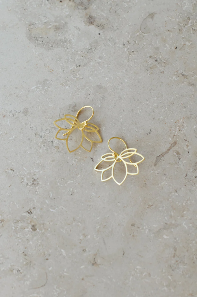 By Bar - Pd Lotus Earring