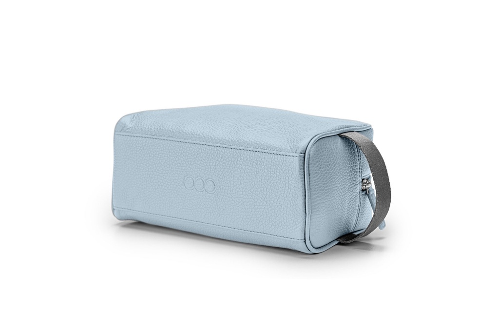 Waschtasche | hellblau | grau | silber | genarbt