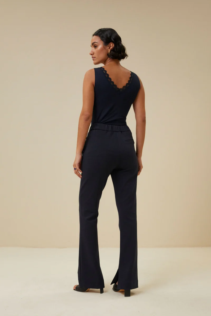 By Bar - Lace Singlet - 602 dark navy 