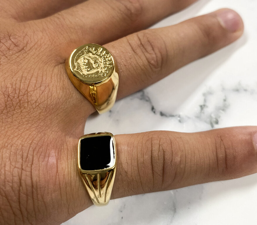 Charmins Ring - R1004 - Gold-colored UNI Men's Signet Ring Square Black Stone Steel
