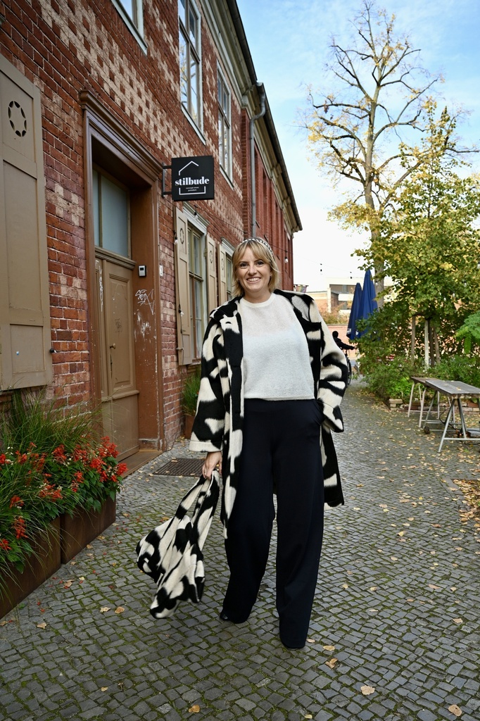 Caroline Biss - LARGE FANCY SHOPPER