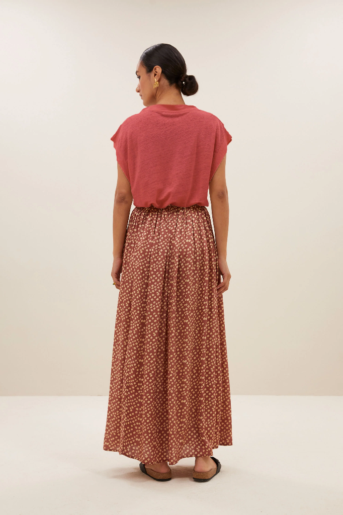 By Bar - Mason Linen Top - 497 Earth Red