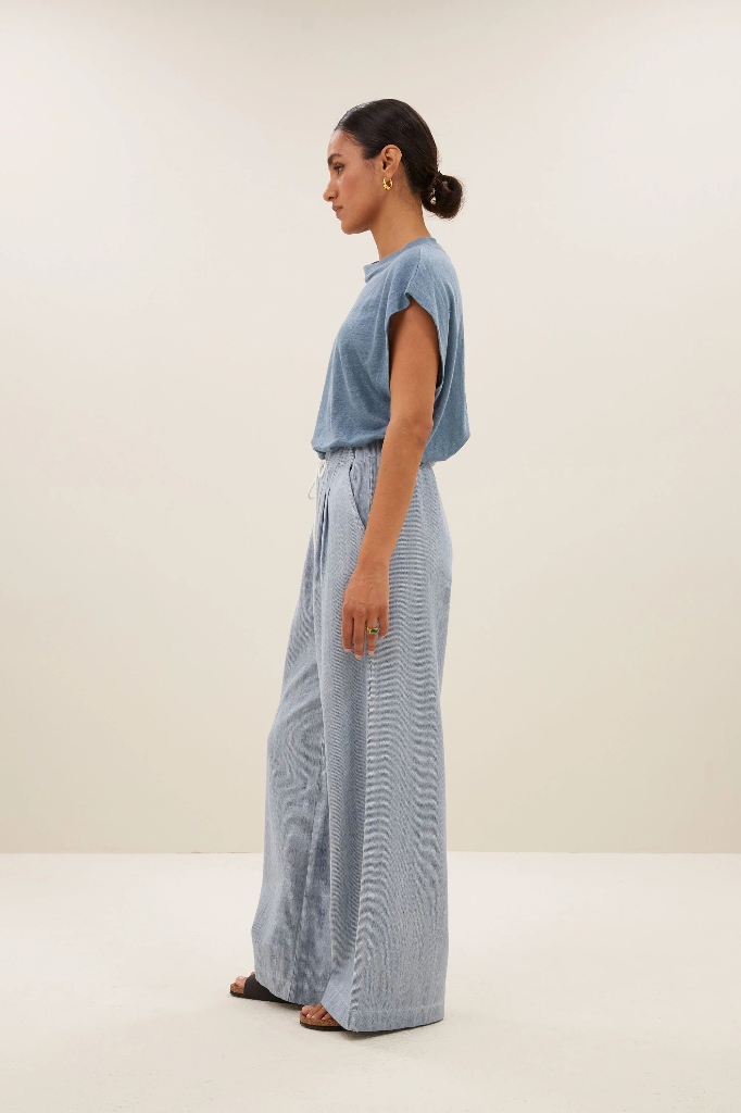 By Bar - Mason Linen Top - 706 Blue Stone