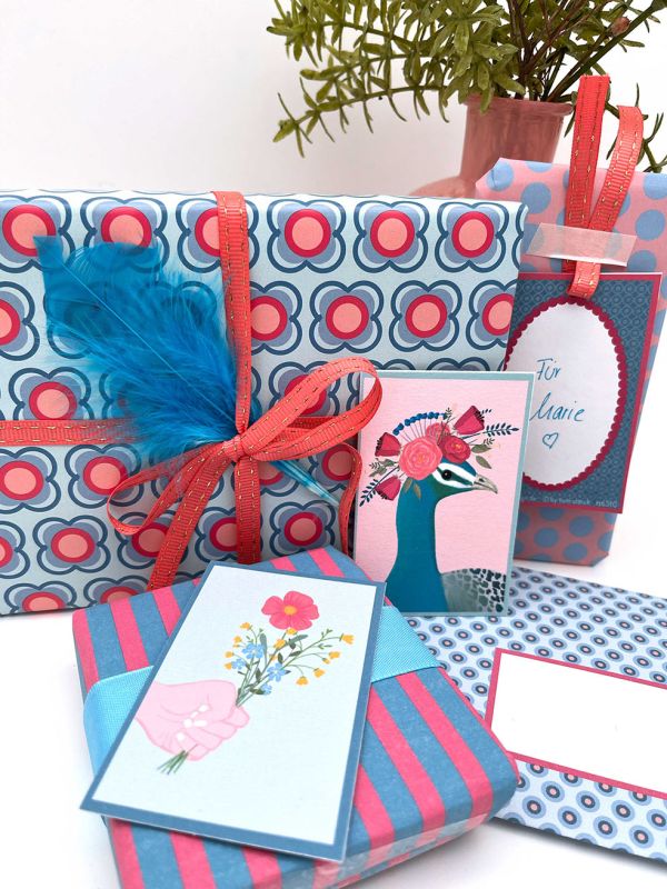 Nobis Design - Geschenkpapierbogen - Toni Starck Pattern - Azur Coral