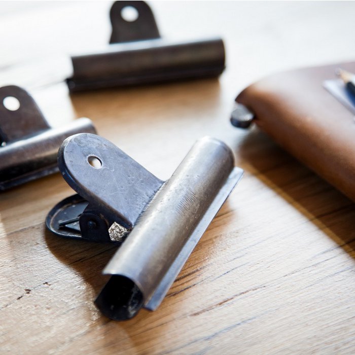 Brut Homeware - Clip Metal