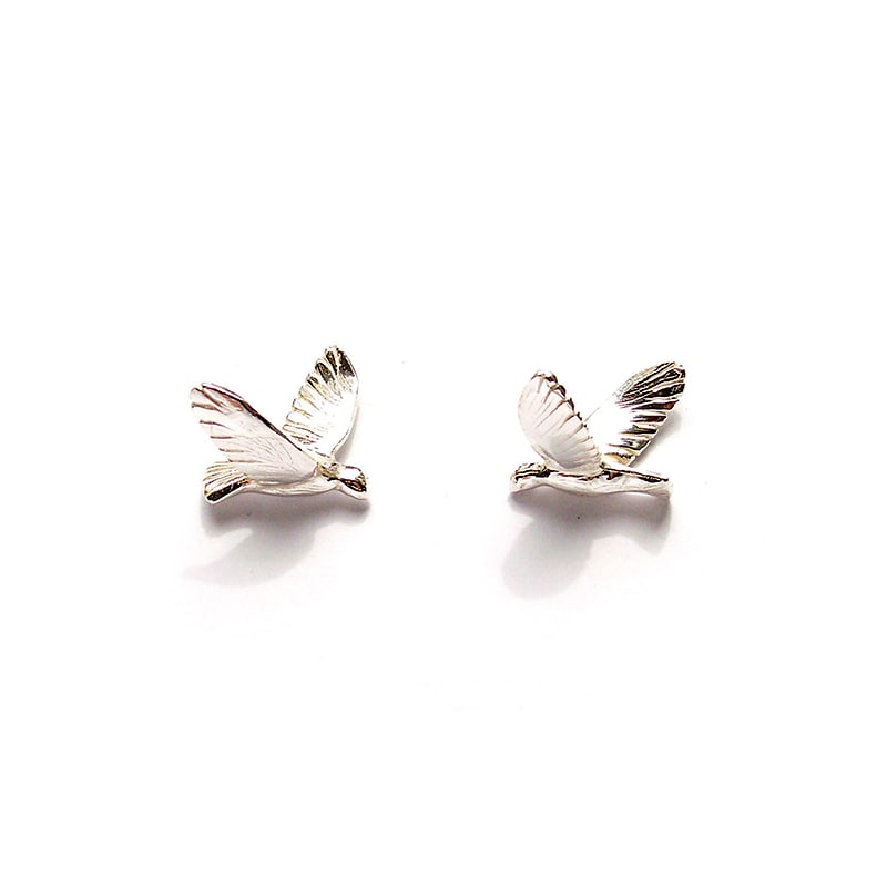 Lisa Kroeber Jewellery Art - Earrings Birds Big -  Light Polished Silver