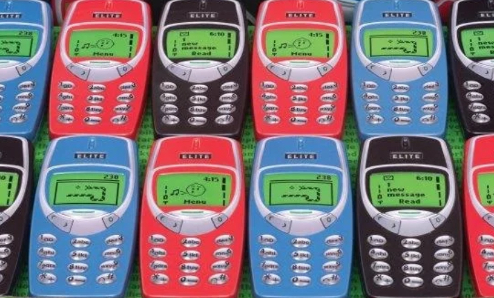 Meander - Blechdose Retro Nokia-Handy