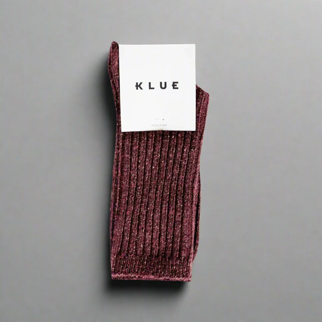 Klue - Silk and wool DUST STAR socks | Burgundy