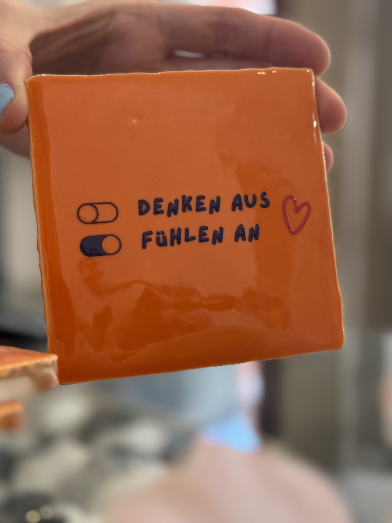 Yett tiles - Fliese/Untersetzer - Denken aus, Fühlen an - stilbude