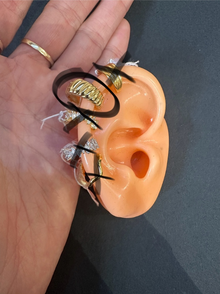 Waekura - Earcuff