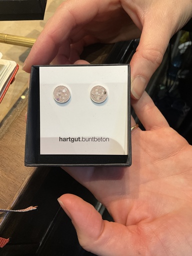 [1.M.1.3.MR] Hartgut Buntbeton - 11mm Ohrstecker (Paar) Silberfassung - Muschelbeton - Miesmuschel rose