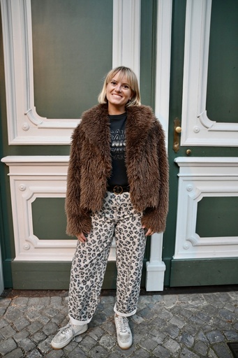 [39229-BWN] Fluffy Felljacke brown