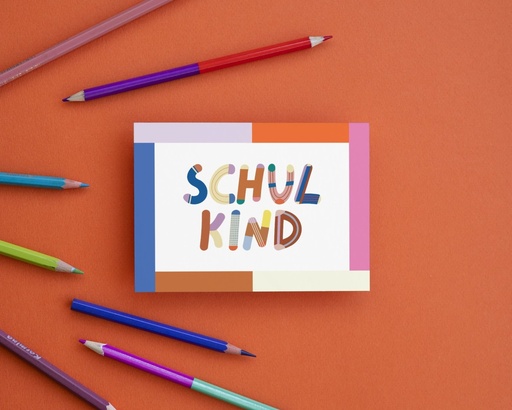 Modern Kids Art - Postkarte - Schulkind (buntes ABC) - mit Umschlag