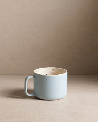 [2182-14L11W8H-MT-B] Egg Back Home - Große Tasse - Breeze Party IN Stoneware Mug 450ml - blue