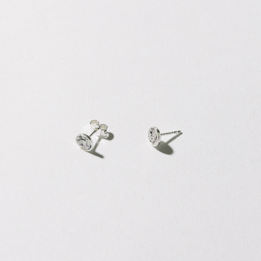 [4260664525011] Hartgut Buntbeton - 7mm Ohrstecker (Paar) Silberfassung - Muschelbeton - Miesmuschel